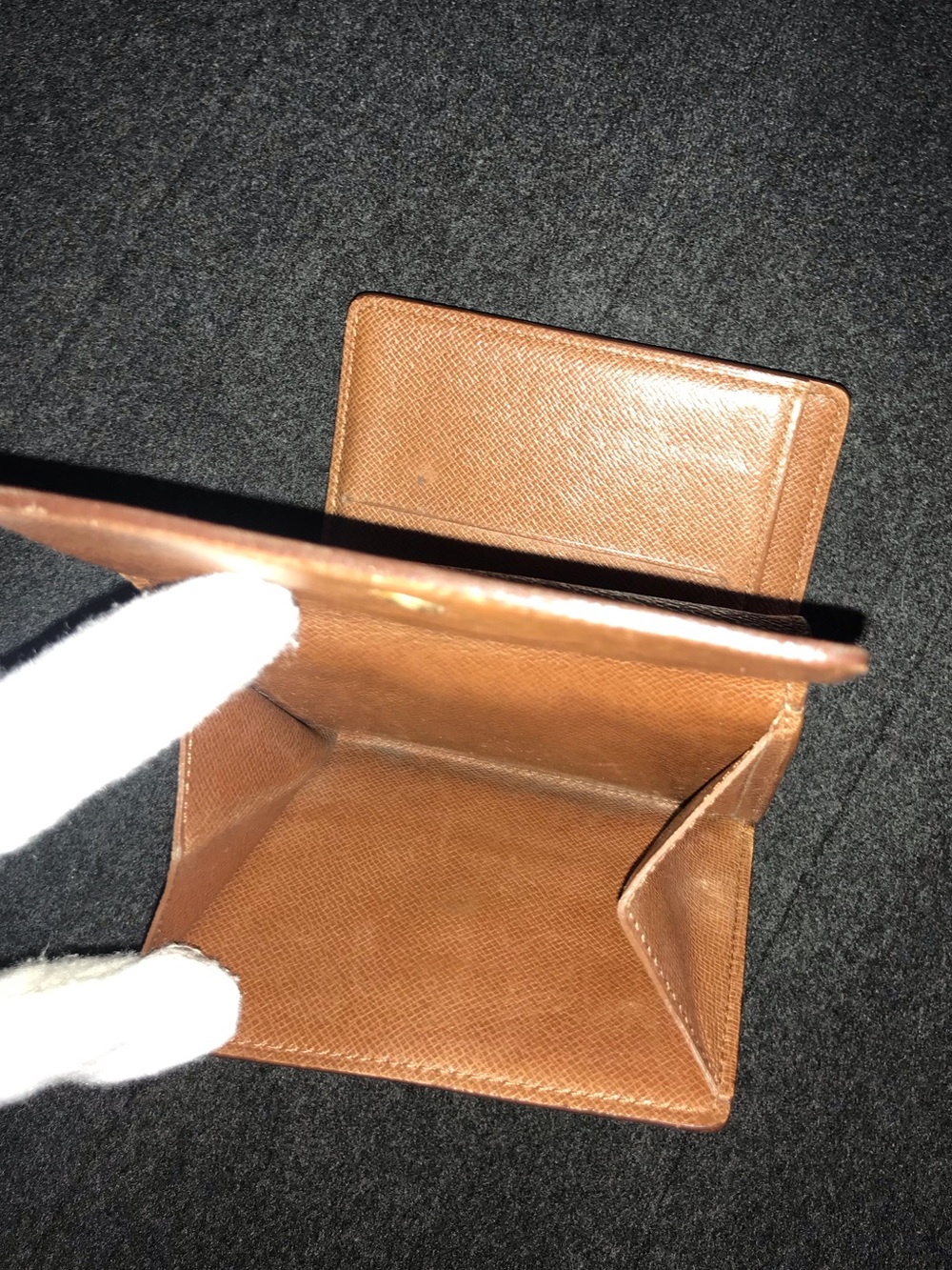 ✅ Authentic free LOUIS VUITTON compact WALLET free when you buy the bag - Picture 9 of 10